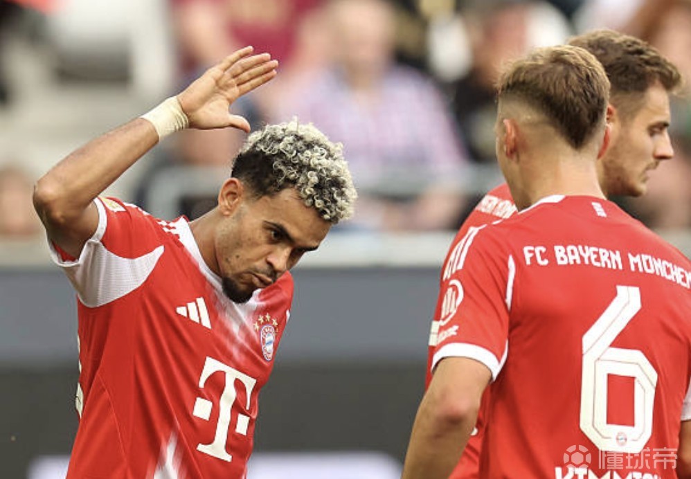 关于勒沃库森鏖战塞维利亚，厄德高统治全场的信息