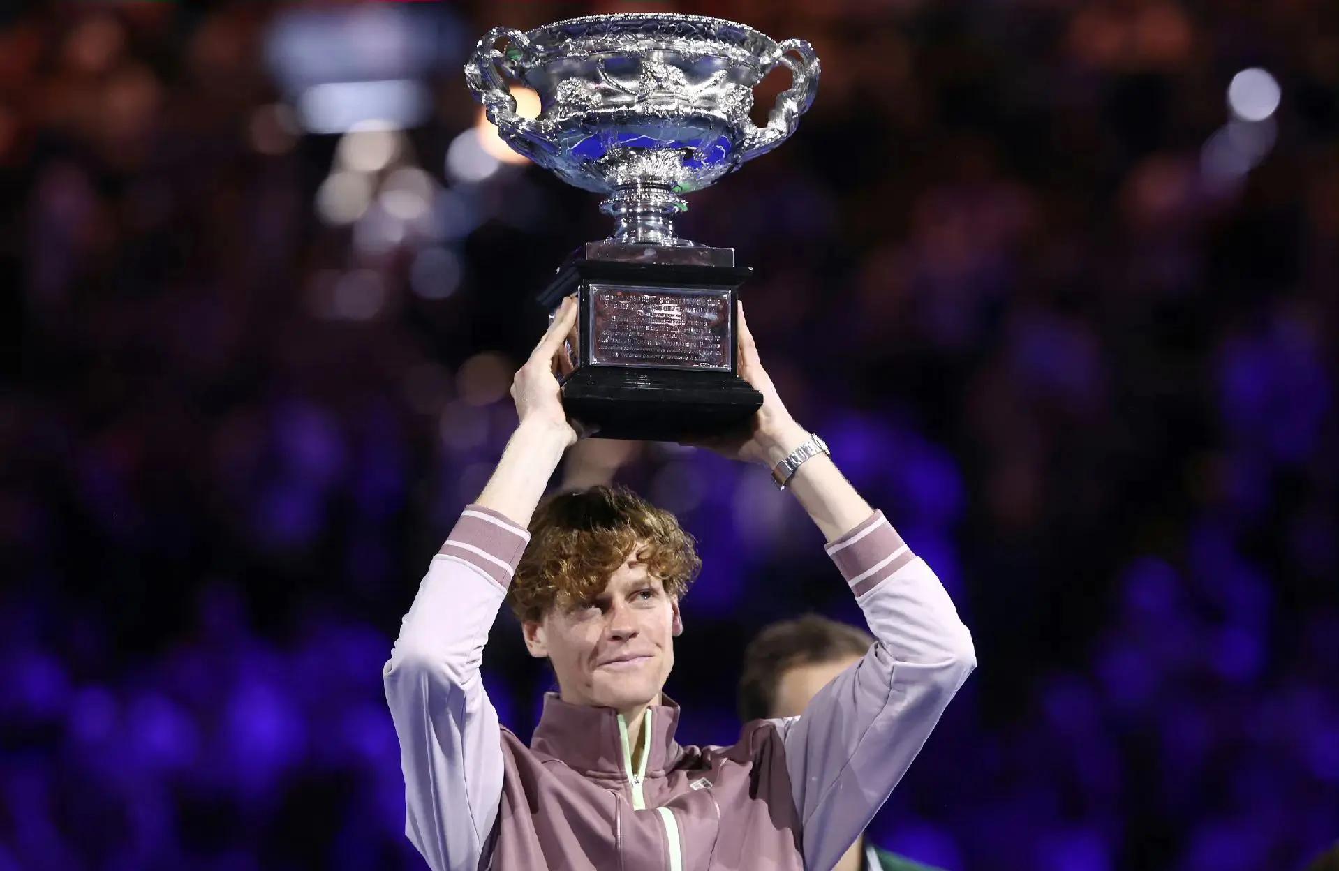 日本网球队横扫西班牙网球队,瓦林卡绝境逆转的简单介绍 日本网球队横扫西班牙网球队,瓦林卡绝境逆转的简单介绍