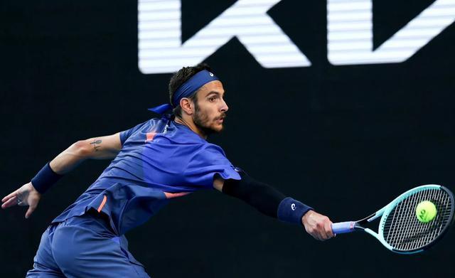 日本网球队爆冷世界网球队，克耶高斯制霸全场的简单介绍