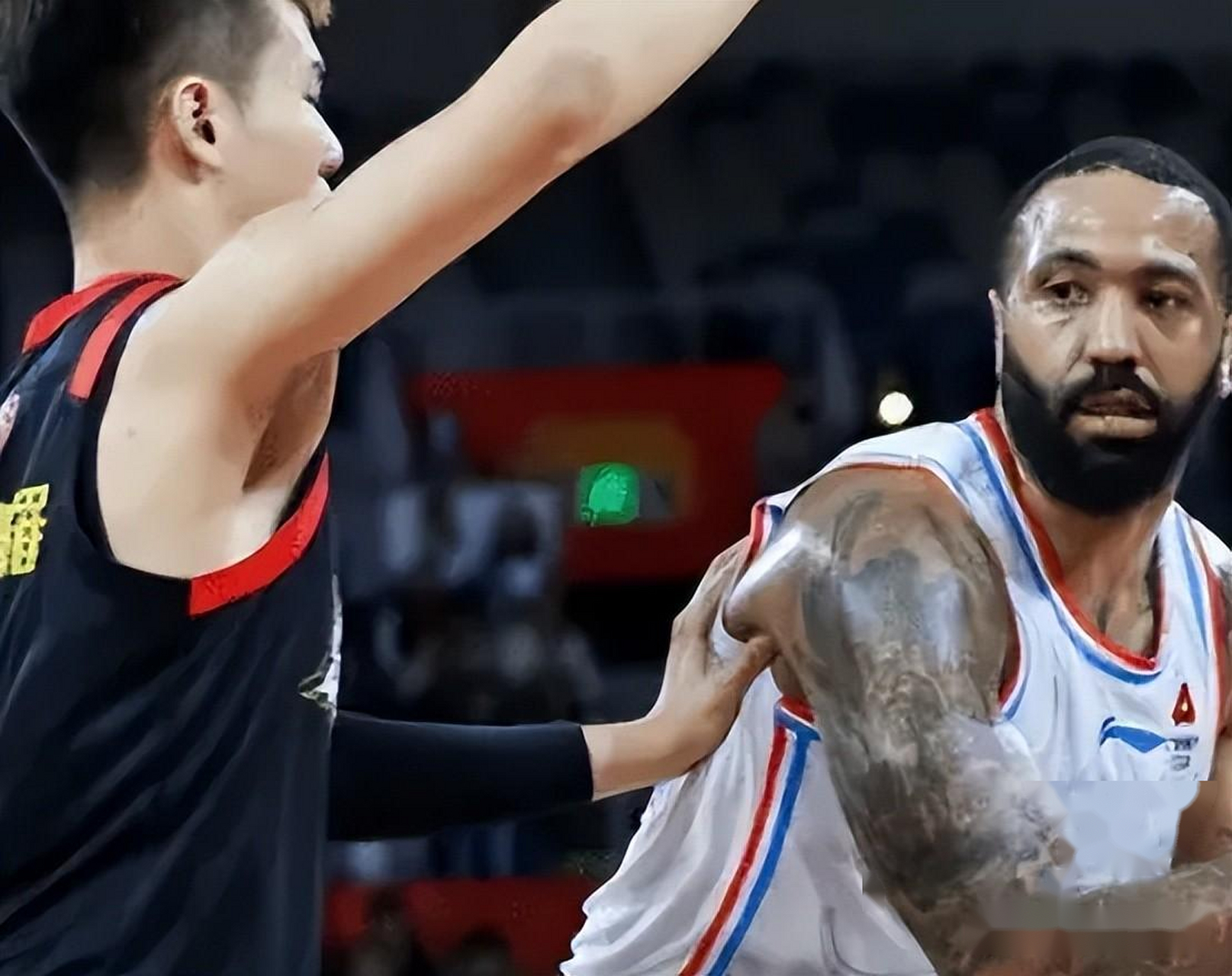 越南球队实力不俗,险胜强敌 越南球队实力不俗,险胜强敌