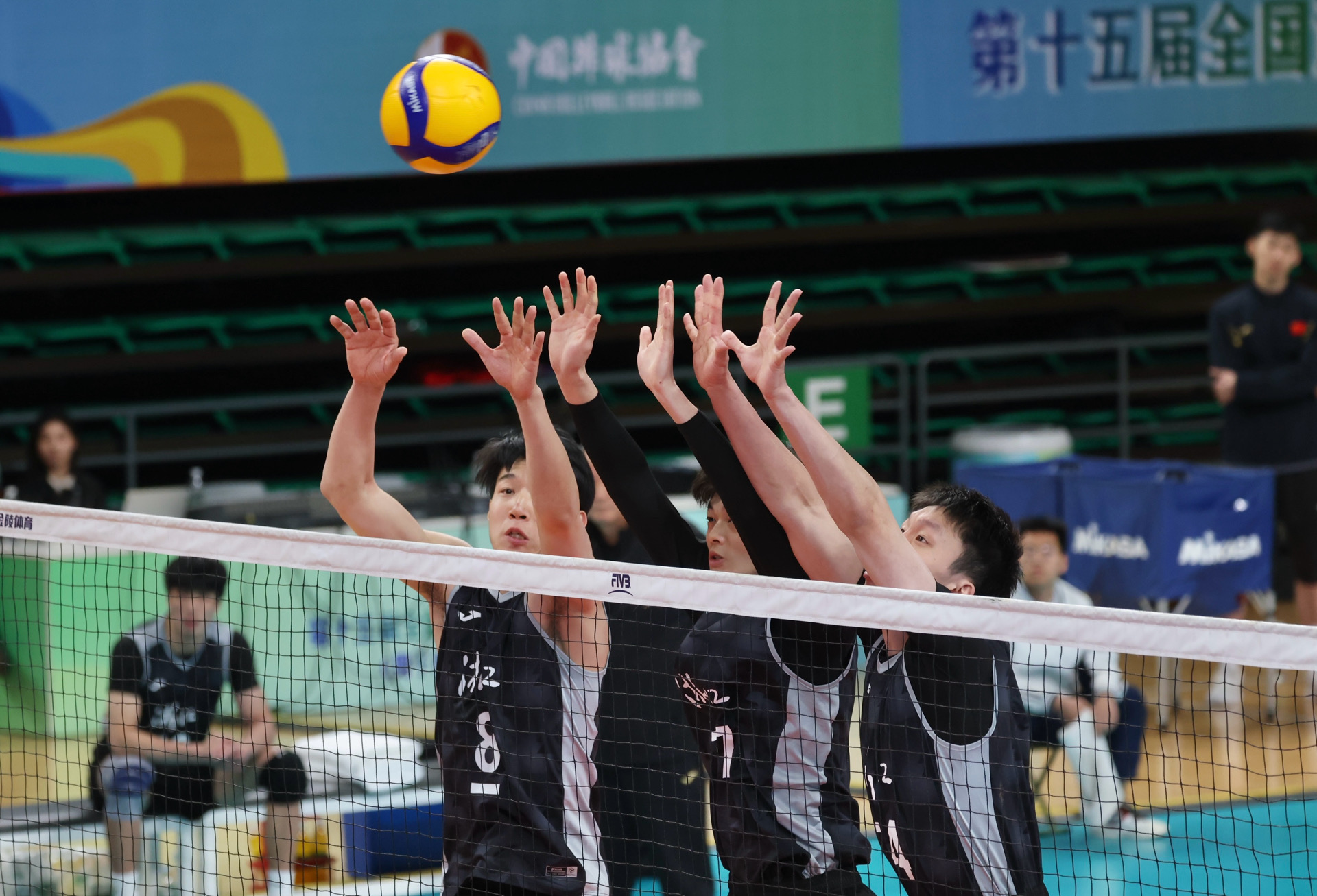 九游娱乐网页-包含宁夏队主场对阵浙江队，双方实力悬殊的词条