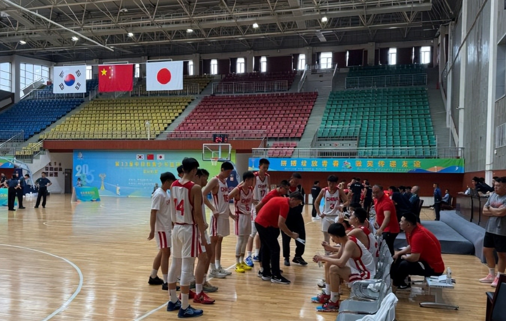 中国篮球联赛各队士气高涨，备战决赛的简单介绍