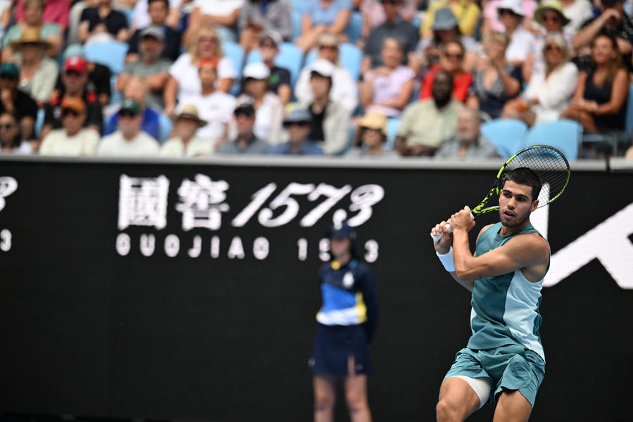 九游娱乐入口-关于英国网球队爆冷澳大利亚网球队，阿尔卡拉斯统治全场的信息