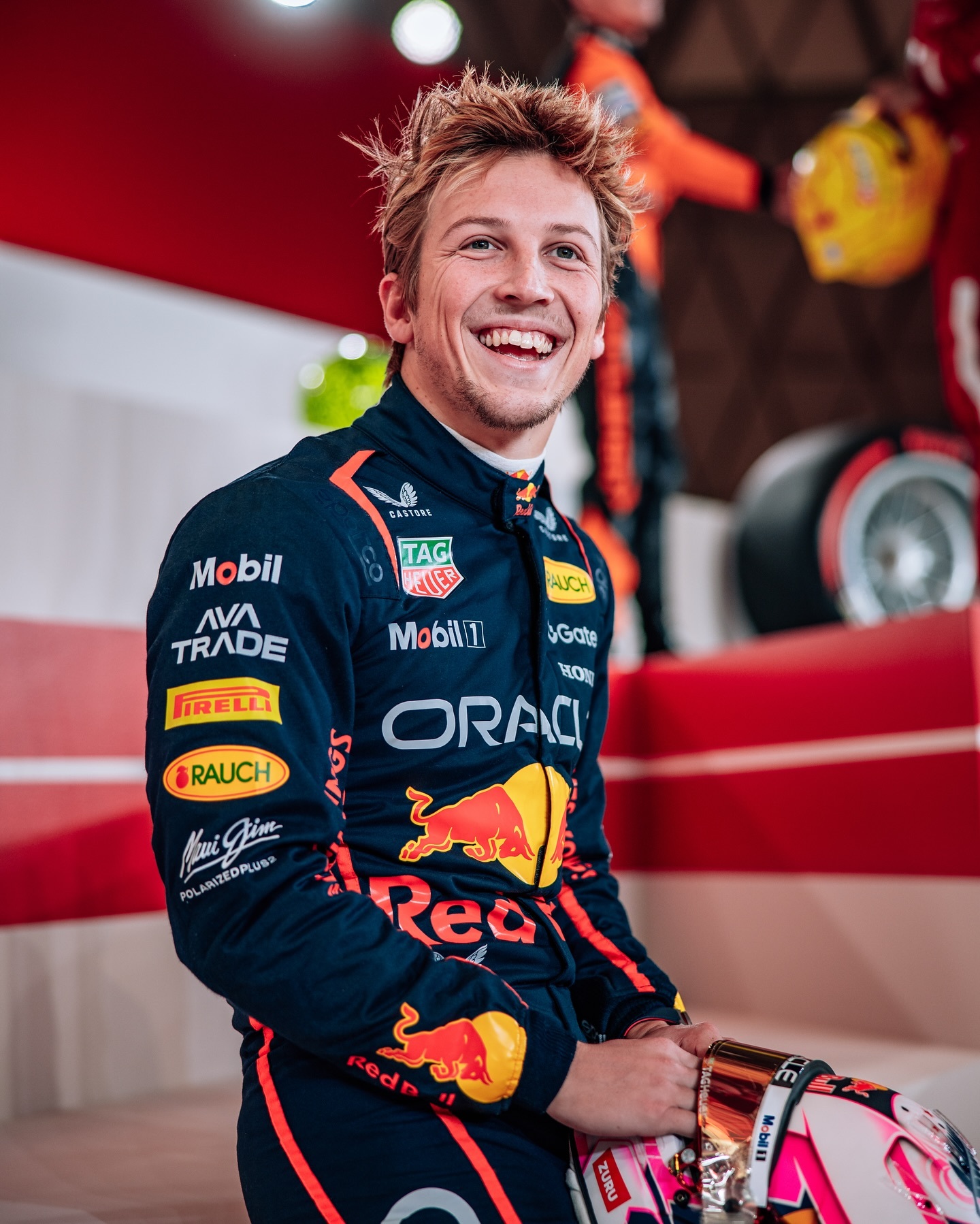 九游体育官方入口-红牛二队碾压梅赛德斯，诺里斯惊艳四座的简单介绍